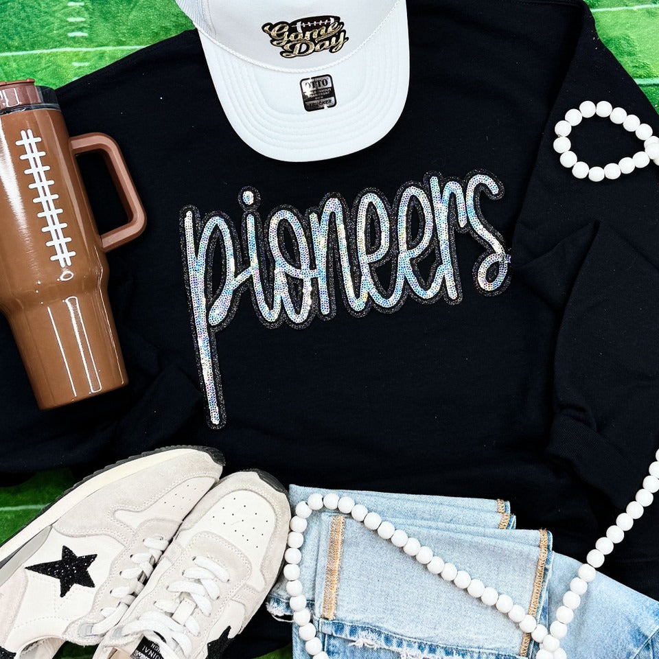 PIONEERS sequin patch sweatshirt